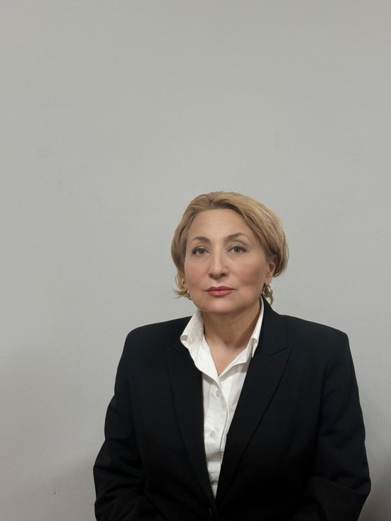 Лоова Эсмира Сафаровна