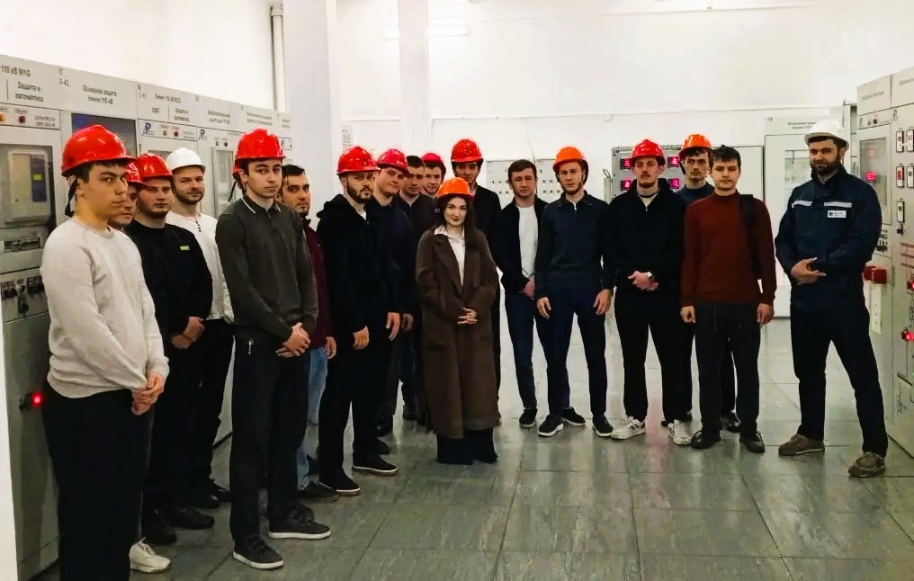 Будущие энергетики посетили «Энергообъект воинской славы» Будущие энергетики посетили «Энергообъект воинской славы»