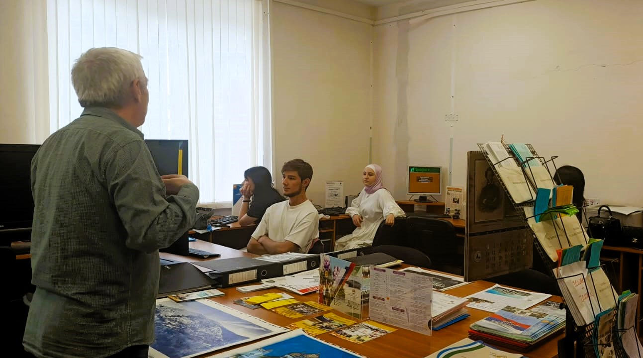 Студентам рассказали о секретах эффективной коммуникации с работодателями