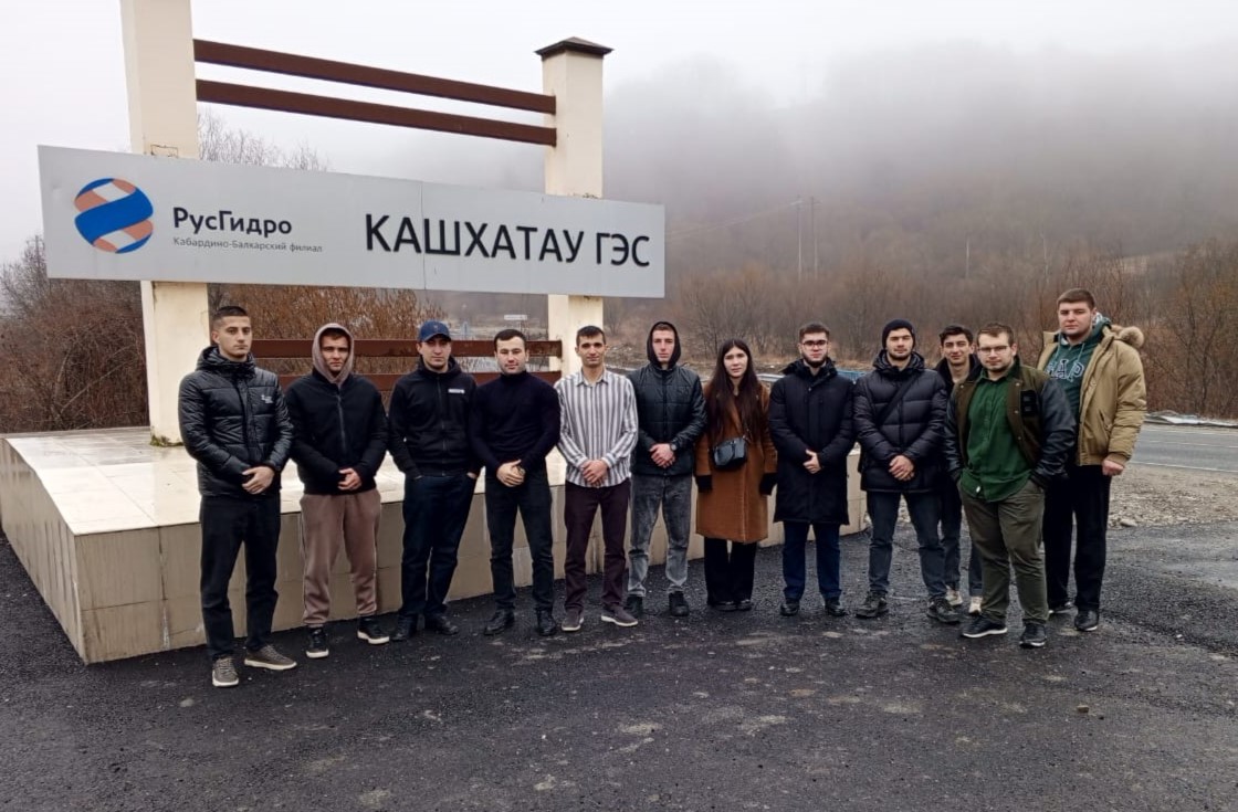 Для студентов факультета механизации и энергообеспечения предприятий провели экскурсию по Кашхатауской ГЭС