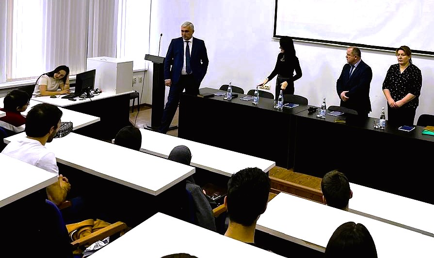 Круглый стол «Экономика в условиях цифровой трансформации»: фокус на перспективы роста