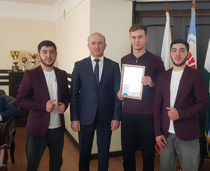 Награждение на заседании Учёного совета Награждение на заседании Учёного совета