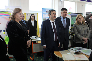 Халимат Аккаева приняла участие в торжественном завершении Фестиваля науки – 2026