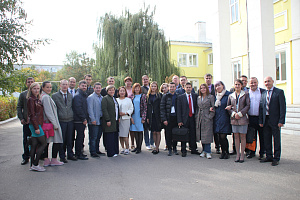 Эльдар Шонтуков представил вуз на молодёжном форуме в городе Саратове