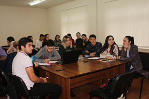 Победили «Мозговики» и «Райские яблоки»