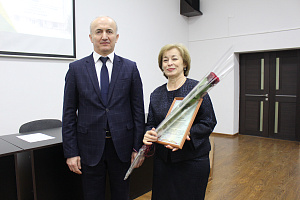 Награждение на заседании Учёного совета