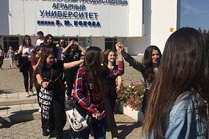 В поход, чтобы познакомиться