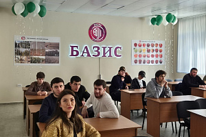 На агрономическом факультете состоялось открытие брендированной аудитории ООО ПКФ «БАЗИС»