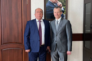 Встреча с Андреем Шароновым
