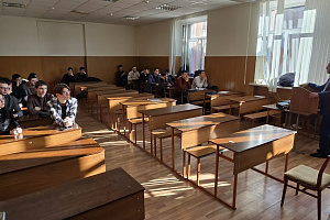 Студенты 1 курса направления подготовки «Электроэнергетика и электротехника» просмотрели фильм про знаменитый план ГОЭЛРО