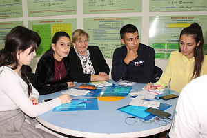 Победили «Мозговики» и «Райские яблоки»