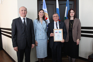 Учёных вуза наградили в канун Дня преподавателя высшей школы