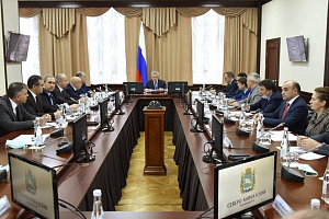 Юрий Чайка провел рабочую встречу c ректорами вузов Северного Кавказа