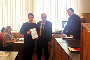  На факультете механизации и энергообеспечения предприятий вручили Почетные грамоты ветеранам труда и Благодарности студентам