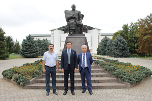 Кабардино-Балкарский ГАУ посетил космонавт, герой России Сергей Ревин