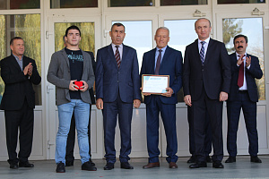 В Кабардино-Балкарском ГАУ прошла выставка «Золотая осень»