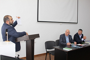 Встреча с Муратом Теуновым
