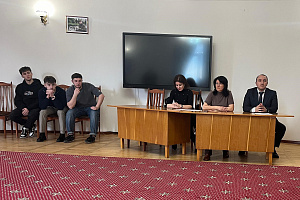 Делегация вуза посетила Штаб поддержки кандидата в Президенты РФ Владимира Путина