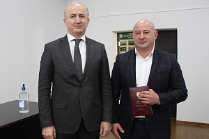 Анзору Жиляеву вручили диплом кандидата наук
