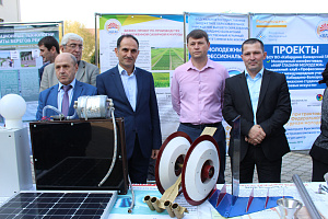 В Кабардино-Балкарском ГАУ прошла выставка «Золотая осень»