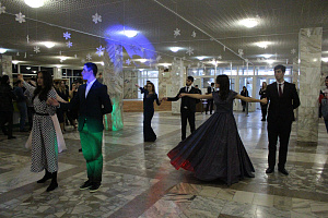 Новогодний бал