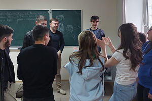 Для первокурсников провели тренинг на правильную коммуникацию