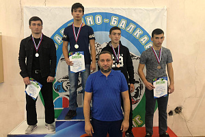 Спортсмены Кабардино-Балкарского ГАУ примут участие в первенстве России по мас-рестлингу