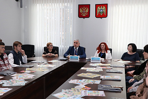 Студенты и преподаватели факультета «Экономика и управление» посетили отделение Банка России по КБР