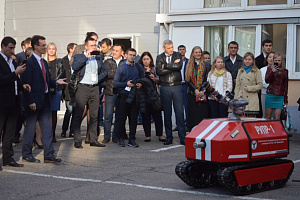 Эльдар Шонтуков представил вуз на молодёжном форуме в городе Саратове