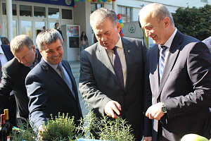 В Кабардино-Балкарском ГАУ прошла выставка «Золотая осень»