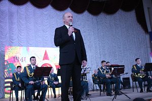 Праздничный концерт