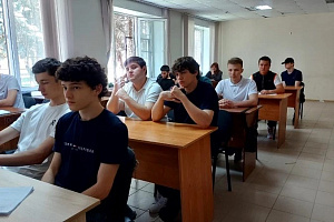 Студенты узнали о способах противодействия мошенничеству 