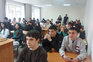 Представители общественности, духовенства и ветераны ОВД участвуют в патриотическом воспитании молодого поколения
