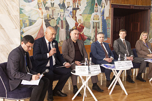 Власть и НКО объединяют усилия на гражданском форуме