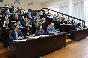 От секретов производства пряников до обсуждения проблем землепользования