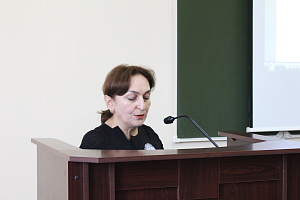 На факультете экономики и управления прошёл круглый стол, посвящённый Дню экономиста