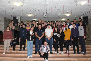 Студенты отметили приближение Нового года