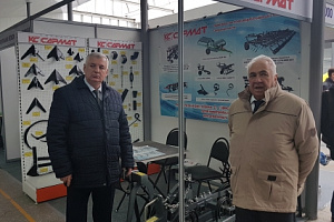 Представители факультета механизации и энергообеспечения предприятий приняли участие в работе выставки «Агроуниверсал-2019»