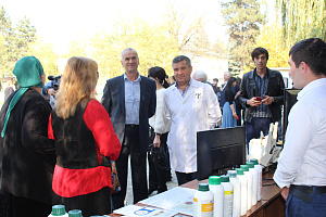 В Кабардино-Балкарском ГАУ прошла выставка «Золотая осень»