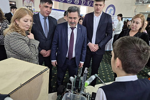 Халимат Аккаева приняла участие в торжественном завершении Фестиваля науки – 2026