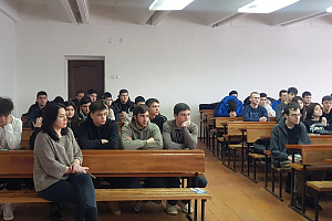 Студентам рассказали об условиях поступления на службу в Погрануправление ФСБ России по КБР