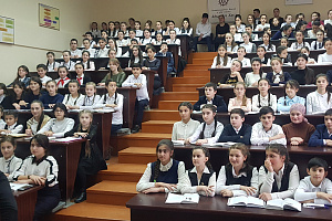 Свыше 120 школьников стали участниками литературных чтений, прошедших 5 февраля