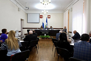 Залина Иванова награждена Почётной грамотой Вольного экономического общества России