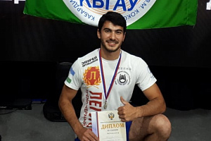 Заурби Аргашоков завоевал II место на всероссийских соревнованиях по мас-рестлингу