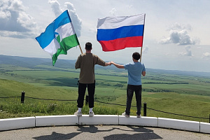 Почтили память героев