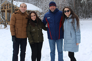 Дружба под флагом России