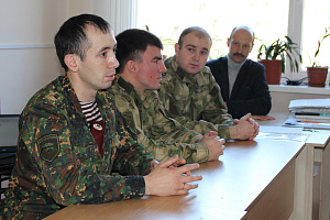 Встреча с военнослужащими «Герои наших дней»