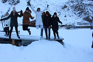 Дружба под флагом России