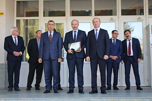 В Кабардино-Балкарском ГАУ прошла выставка «Золотая осень»