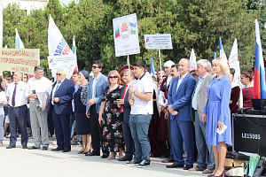 Первокурсники Кабардино-Балкарского ГАУ приняли участие во Всероссийском параде студенчества